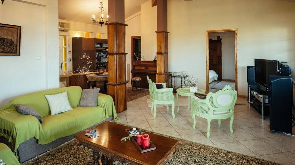 Dafnes Residence Nafplio Bagian luar foto